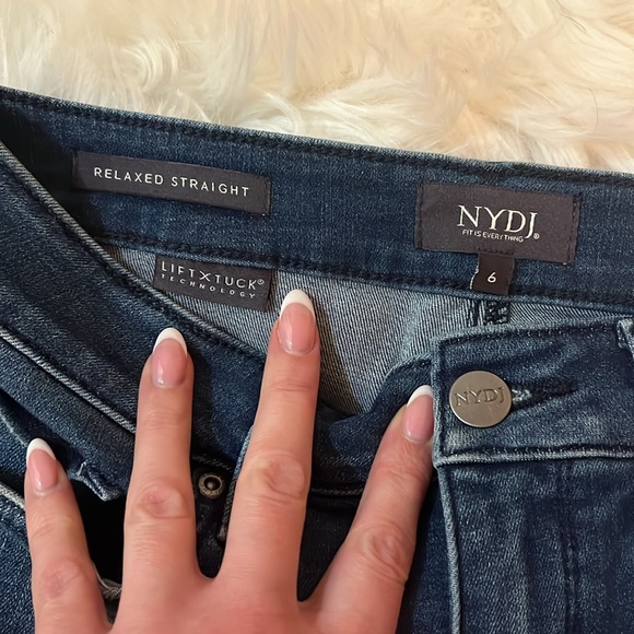 NYDJ Bailey Relaxed Straight Jeans in Bluewell - Picture 4 of 7